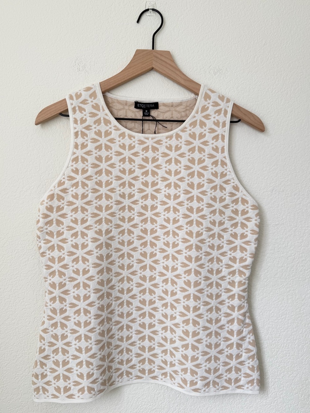 Etcetera Cream and White Textured Sleeveless Tank Top Size Medium
